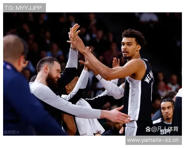 文班亚马挑战浓眉实力费城新星小艾崭露头角杨瀚森首战表现引关注