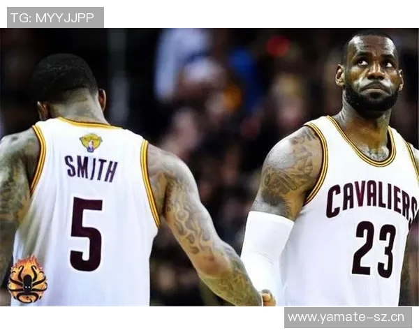 赛场竞争激烈阿门与阿尔瓦拉多冲突后握手言和展现体育精神